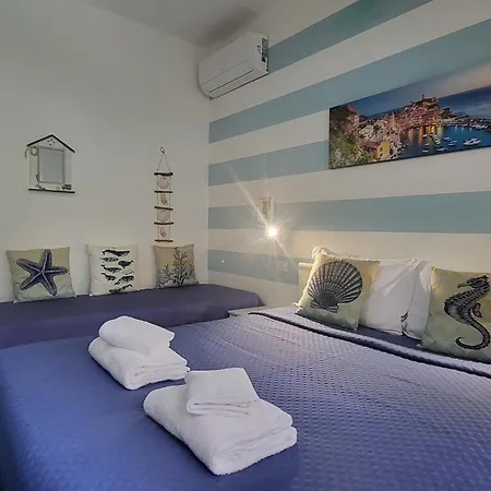 Terrace Monterosso 蒙特罗索阿尔马雷