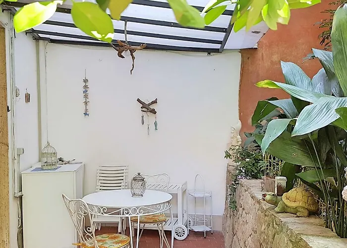 Terrace Monterosso アパート *